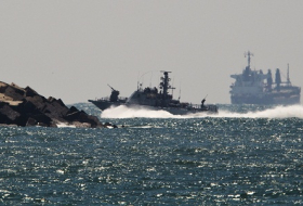 Israeli Navy stops vessel trying to break Gaza blockade - VIDEO